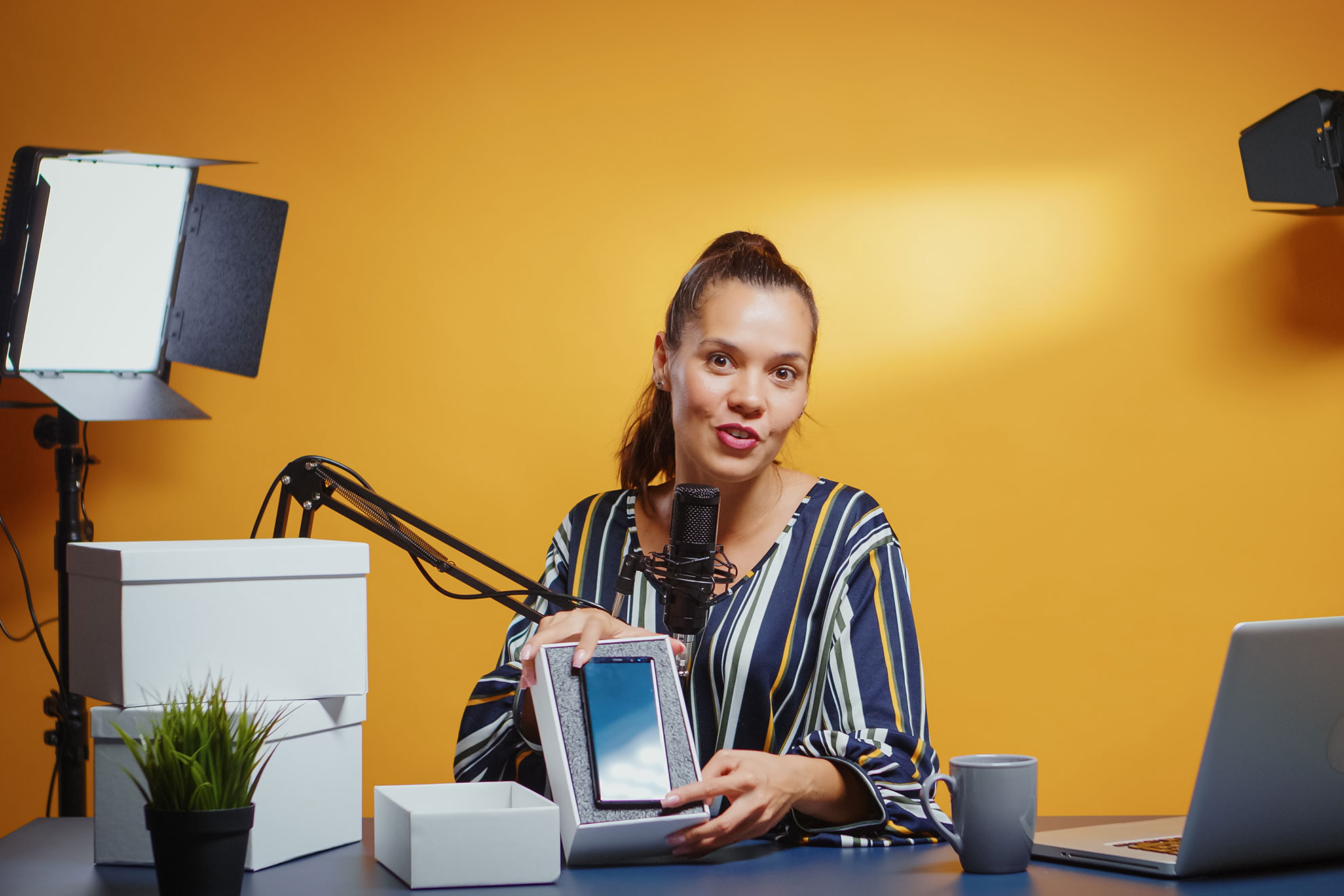 Influencerka, ilustracja do definicji