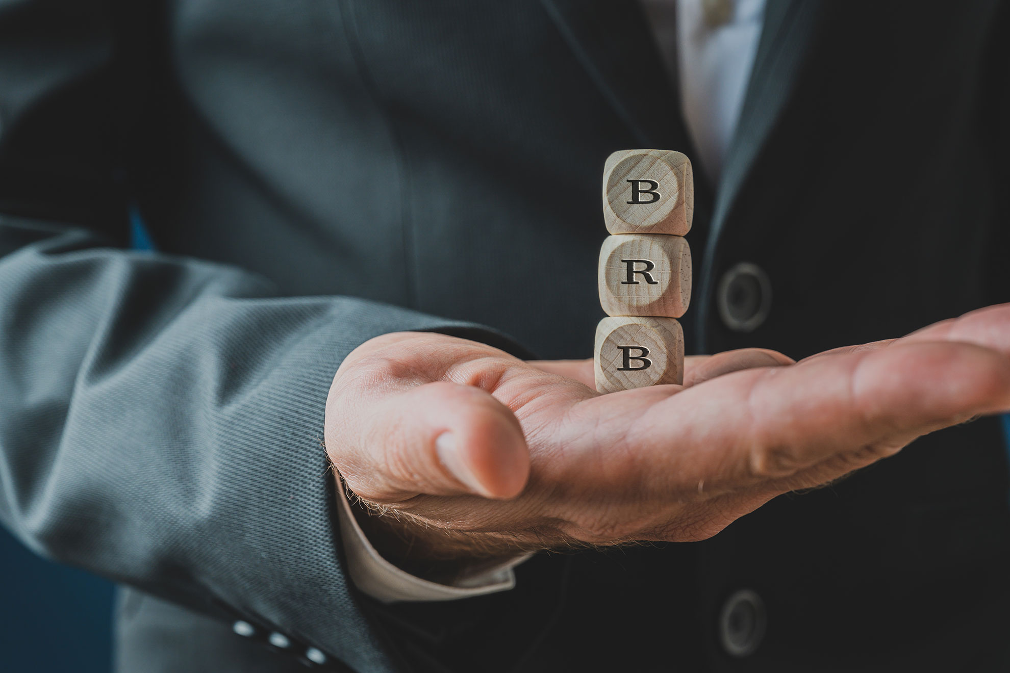 Ilustracja do artykułu wyjaśniającego znaczenia akronimu BRB