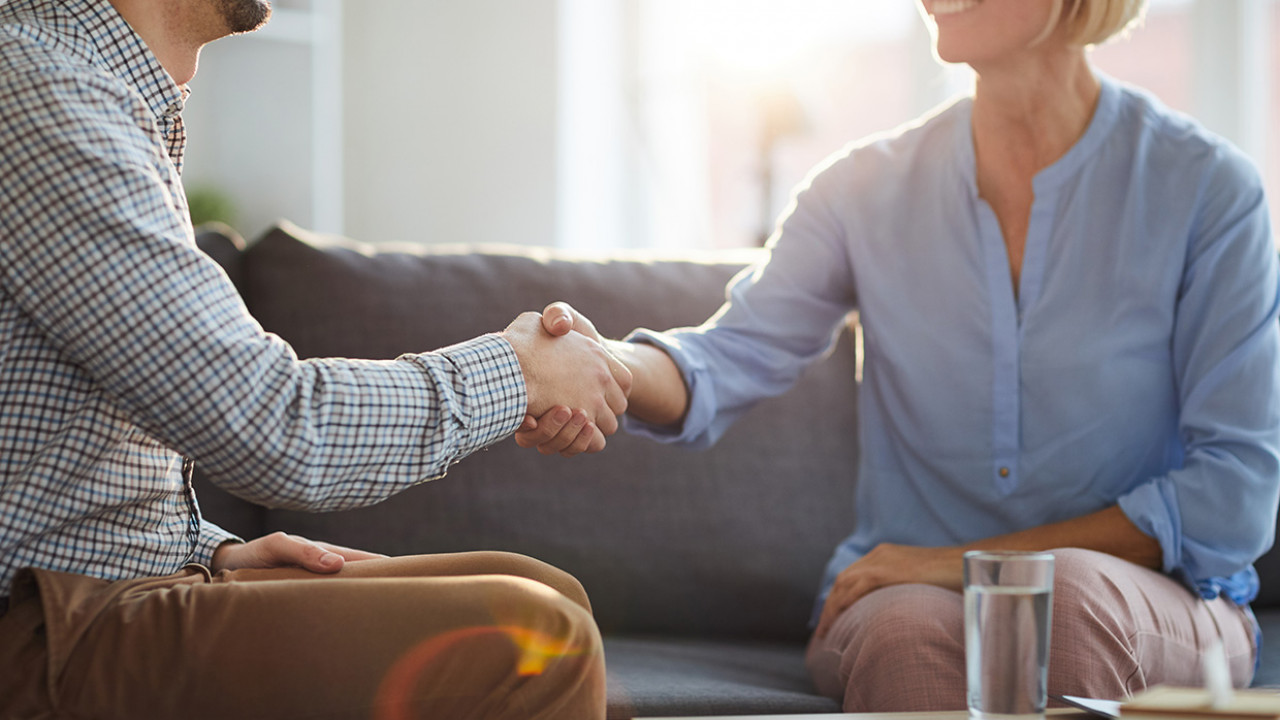 Dziękująca kobieta