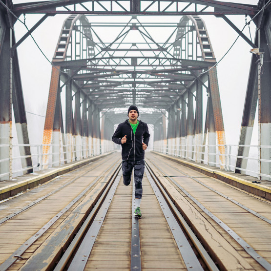 Biegnący mężczyzna, ilustracja do artykułu