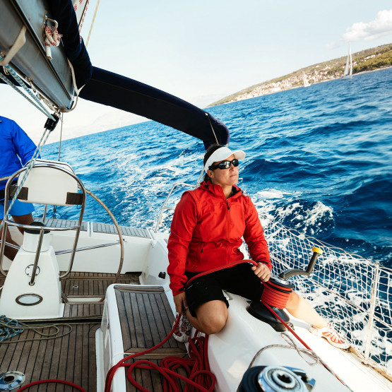 Podczas rejsy, ilustracja do artykułu o rejsach stażowych