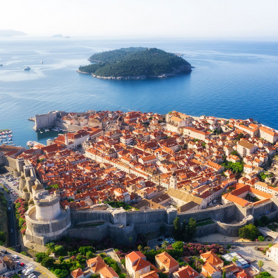 Widok na Dubrownik, jedno z chorwackich miast, ilustracja do artykułu